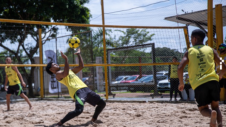 Um Sábado de muito futevôlei no Macapá Verão 2024